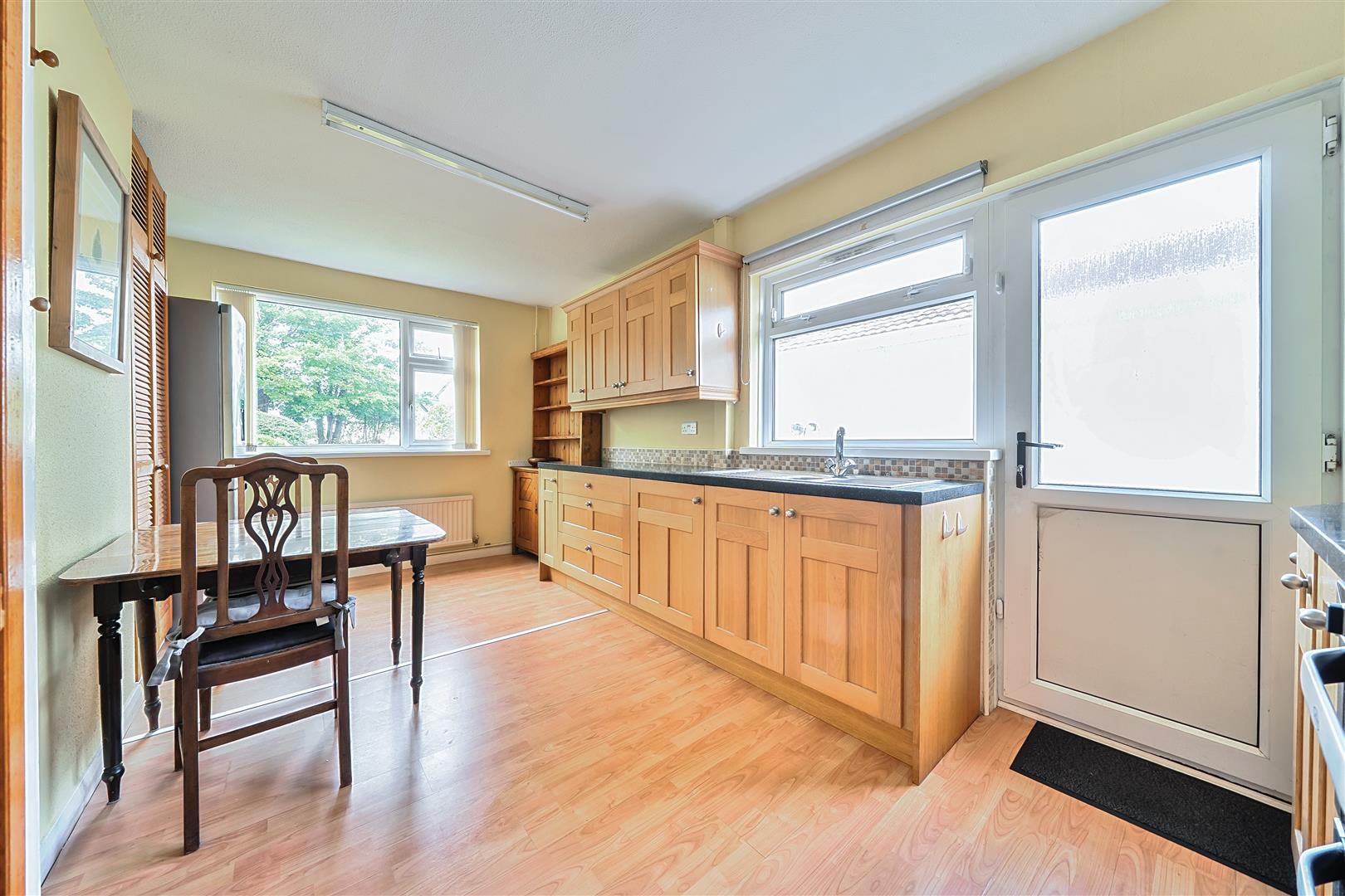 Christopher Rise, Pontlliw, Swansea, SA4 9EN